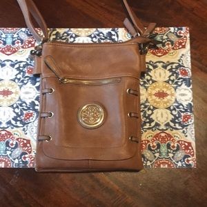 Crossbody purse